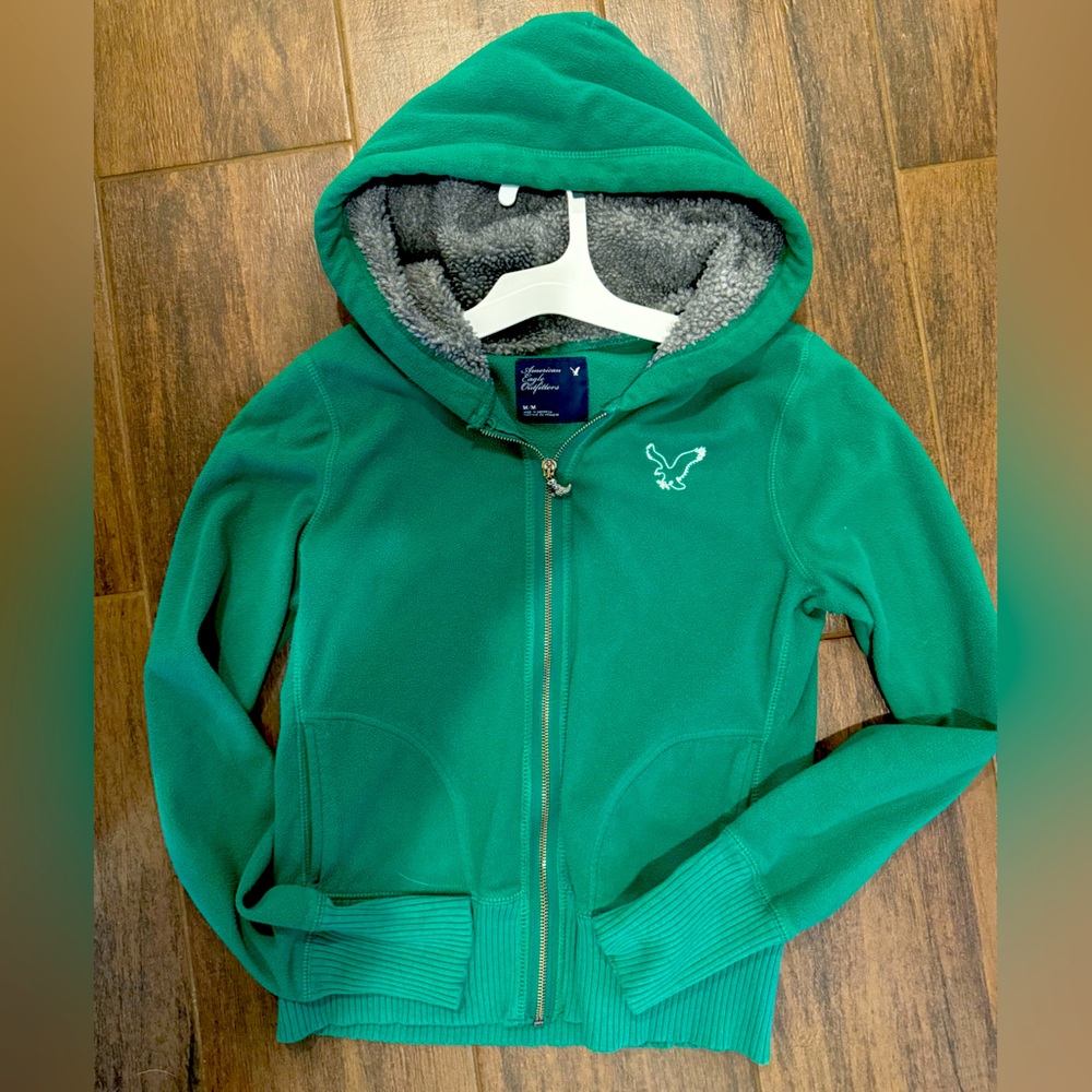 AEO fleece zip-up jacket with fuzzy hood. Size M
